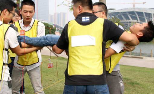 沈阳团建游戏（集体游戏）：穿越地雷阵