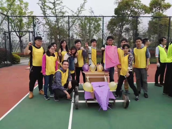 F1璧涜溅涓婚鍥㈠缓.jpg